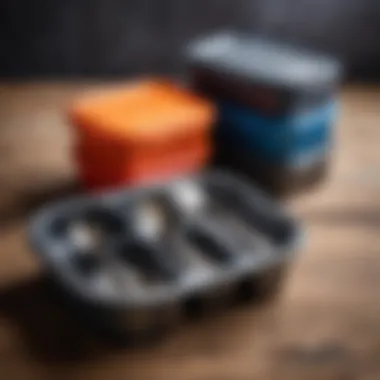 Durability features of cutlery containers