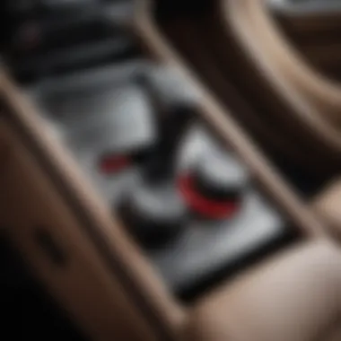 Intuitive Controls for Optimal Comfort User-friendly controls for heated seat cover