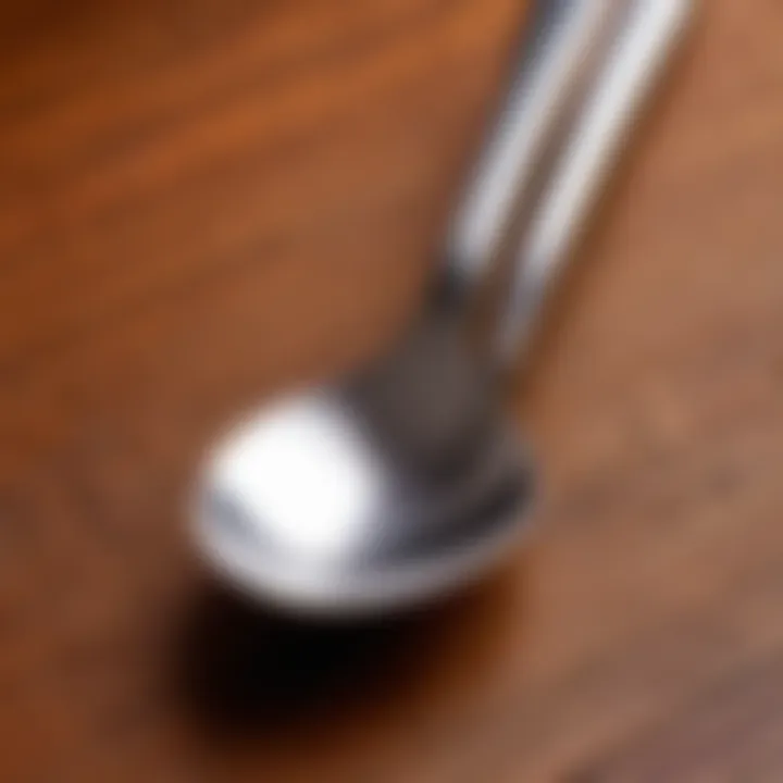 Impact of spoon size on cooking precision